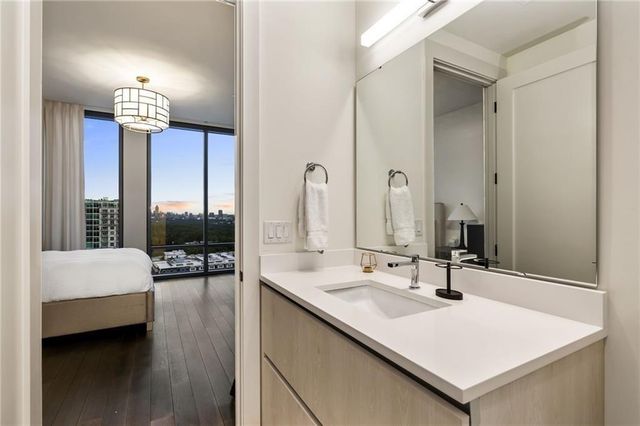 $2,199,000 | 3107 Peachtree Road Northeast, Unit 1803, Atlanta, GA 30305