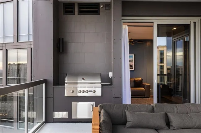 a view of a livingroom with furniture