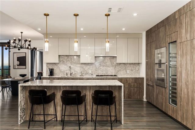 $2,199,000 | 3107 Peachtree Road Northeast, Unit 1803, Atlanta, GA 30305