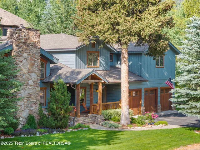 $1,675,000 | 445 Aspen Ridge Trail, Alpine, WY 83128
