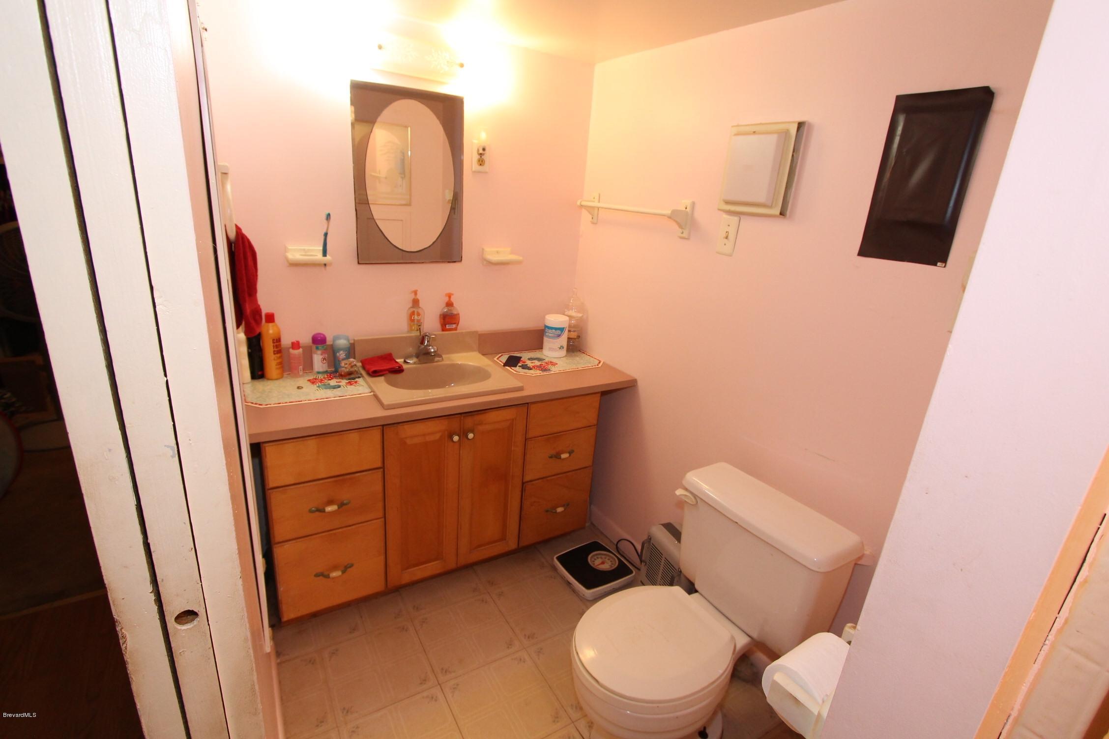 451 Liberty Road Mims, FL 32754 - Photo 15 of 22 BATHROOM