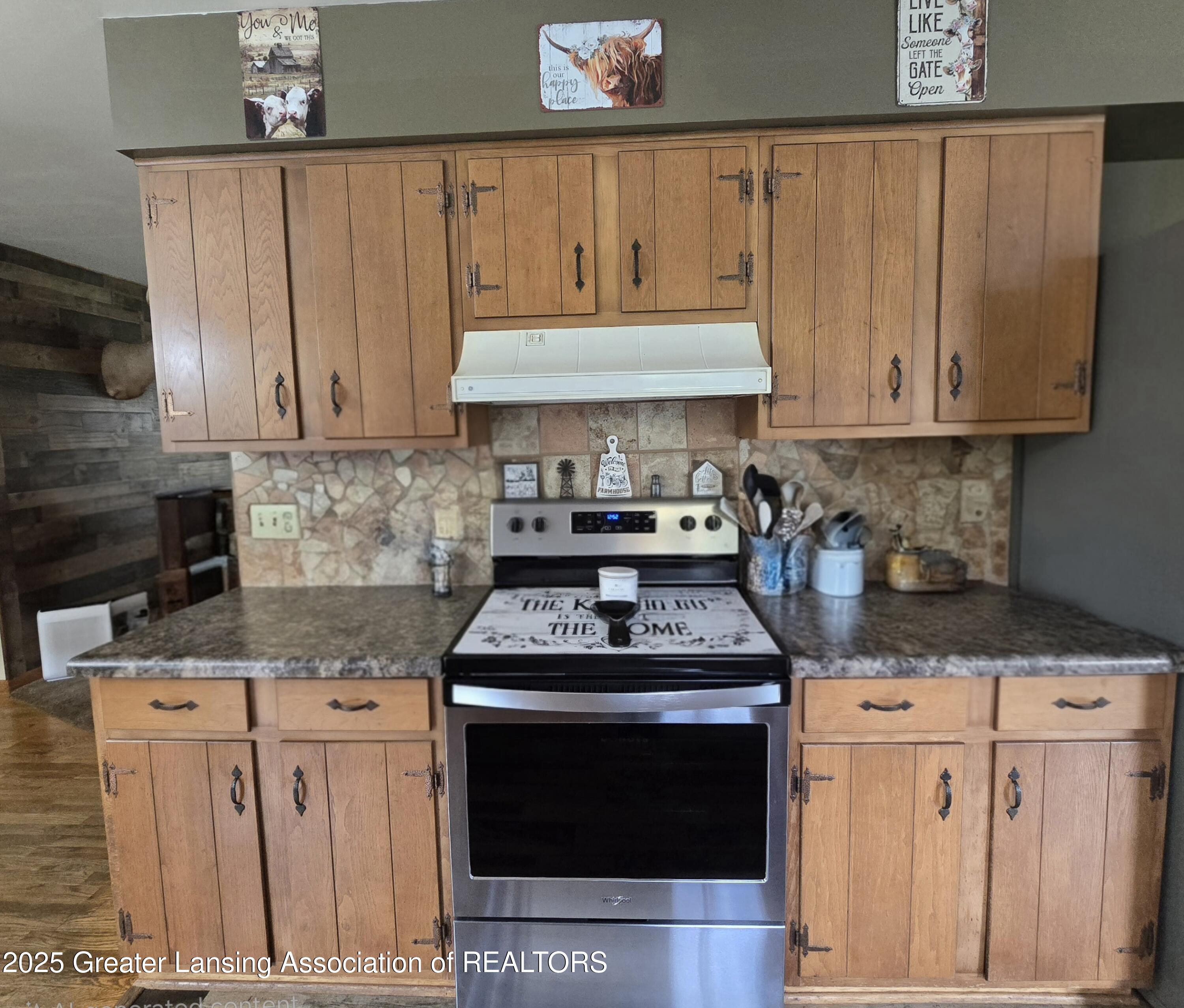 7694 North Meridian Road Elsie, MI 48831 - Photo 8 of 41 Merdian kit