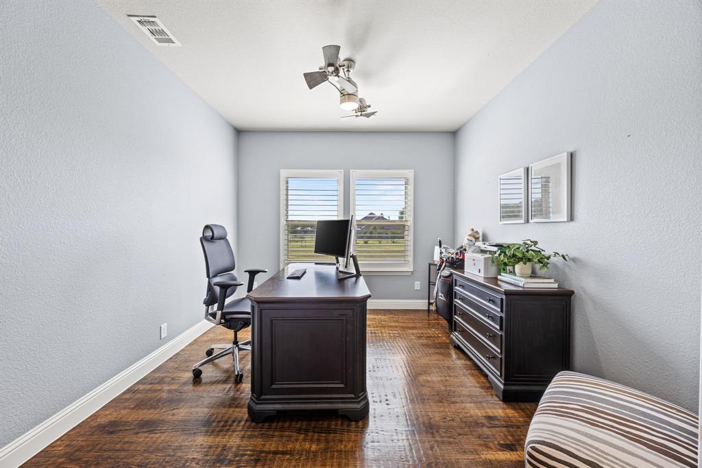 348 Magnolia Drive Van Alstyne, TX 75495 - Photo 18 of 36