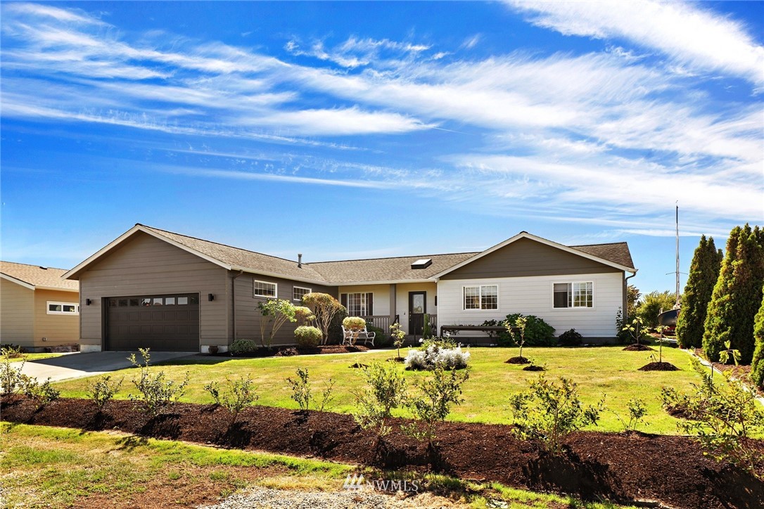 8231 Sehome Road Birch Bay, WA 98230 - Photo 2 of 38 Gallery Image 2
