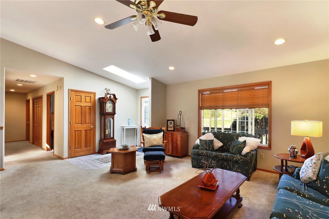 8231 Sehome Road Birch Bay, WA 98230 - Photo 9 of 38 Gallery Image 9