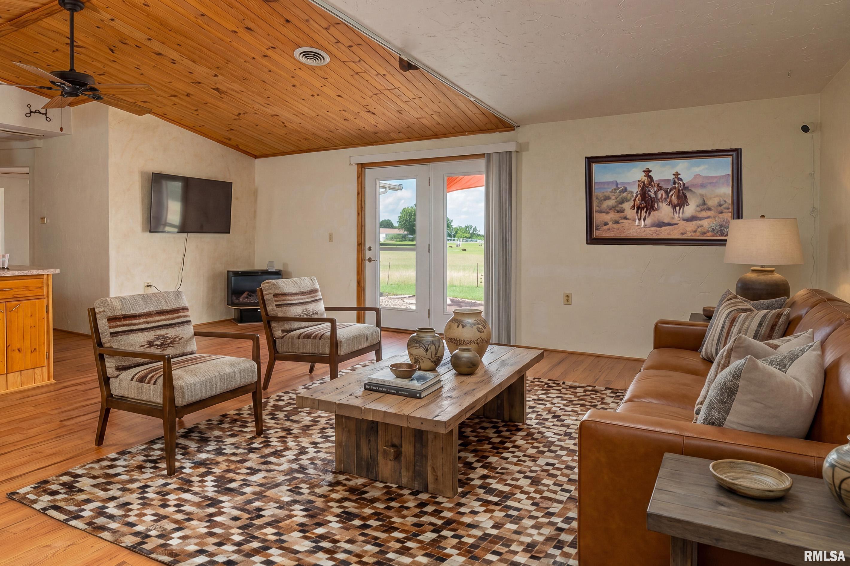 29 Bridle Lane Stonefort, IL 62987 - Photo 13 of 56