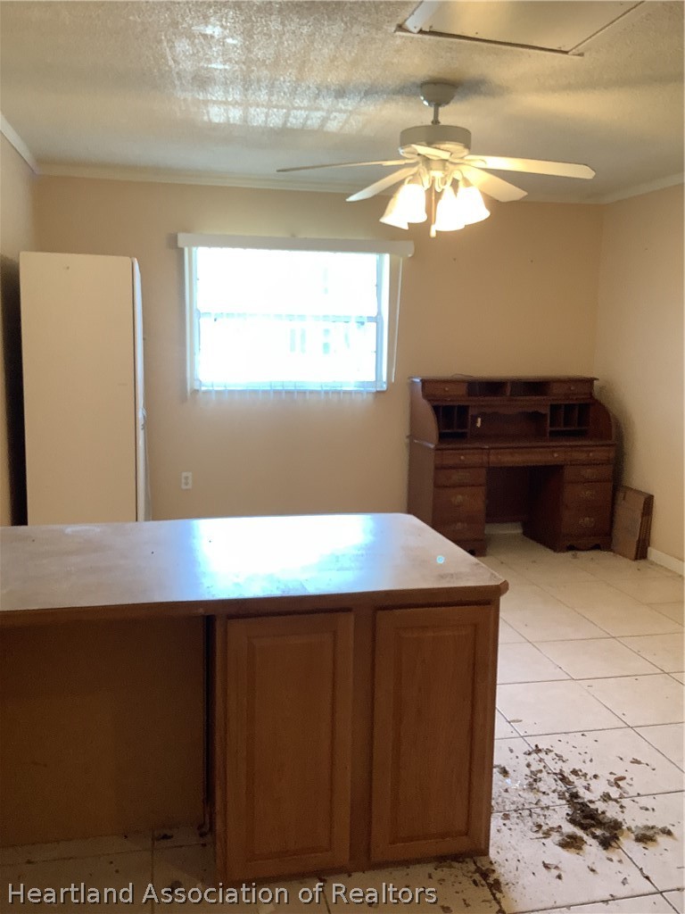 1123 Forest Road Sebring, FL 33872 - Photo 10 of 11 ADU/bedroom 3 is studior bedroom/ living room/ kitchenette