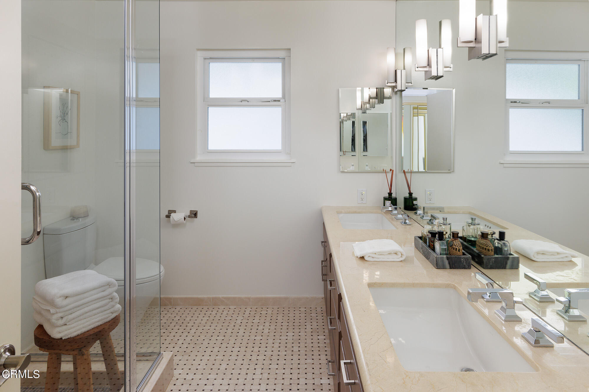 165 Malcolm Drive Pasadena, CA 91105 - Photo 12 of 24 bath 1 web