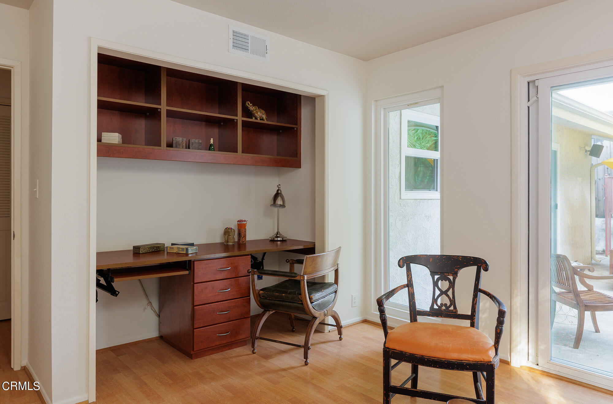 165 Malcolm Drive Pasadena, CA 91105 - Photo 17 of 24 office 2 web