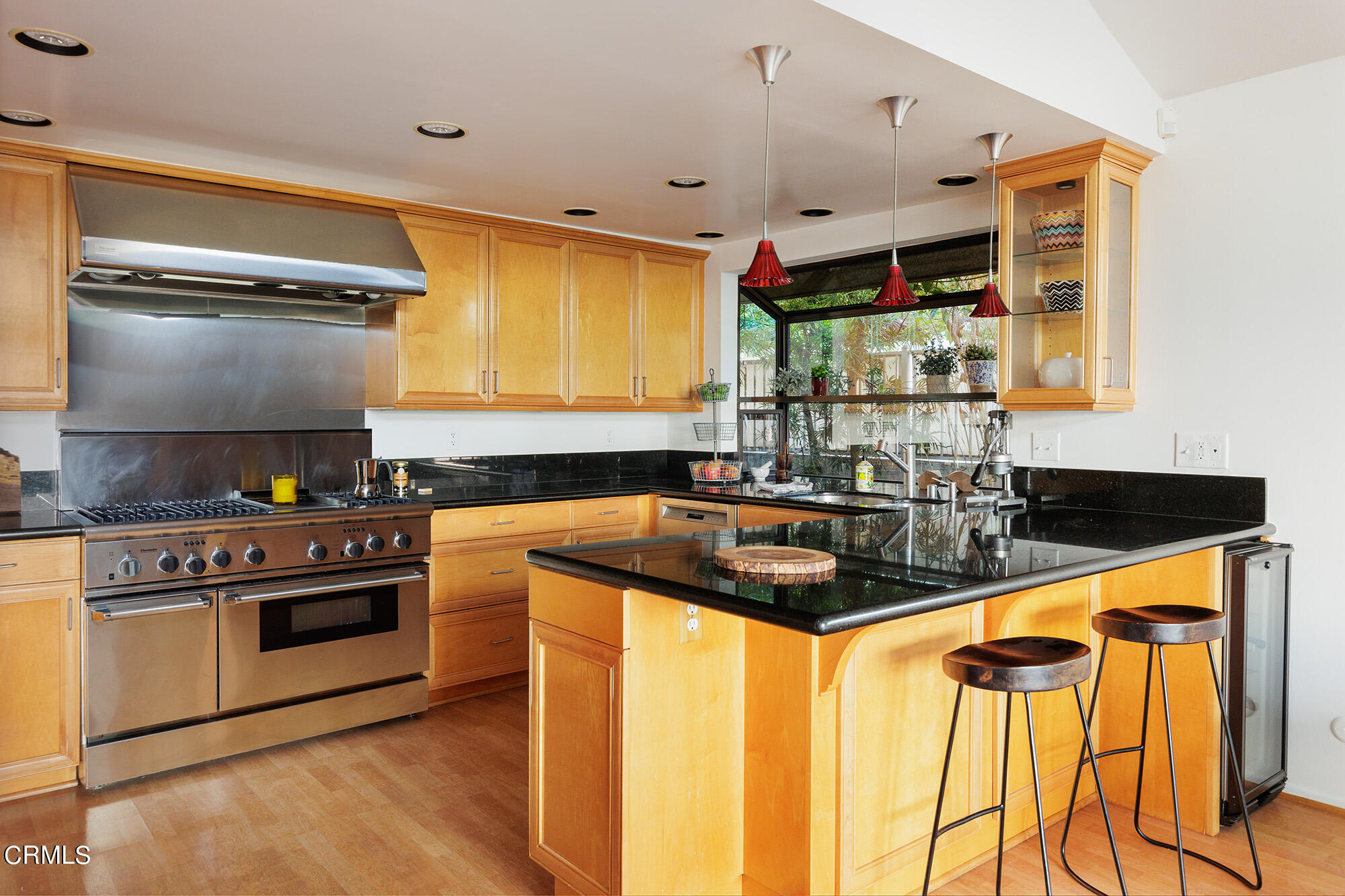 165 Malcolm Drive Pasadena, CA 91105 - Photo 6 of 24 kitchen 1 web