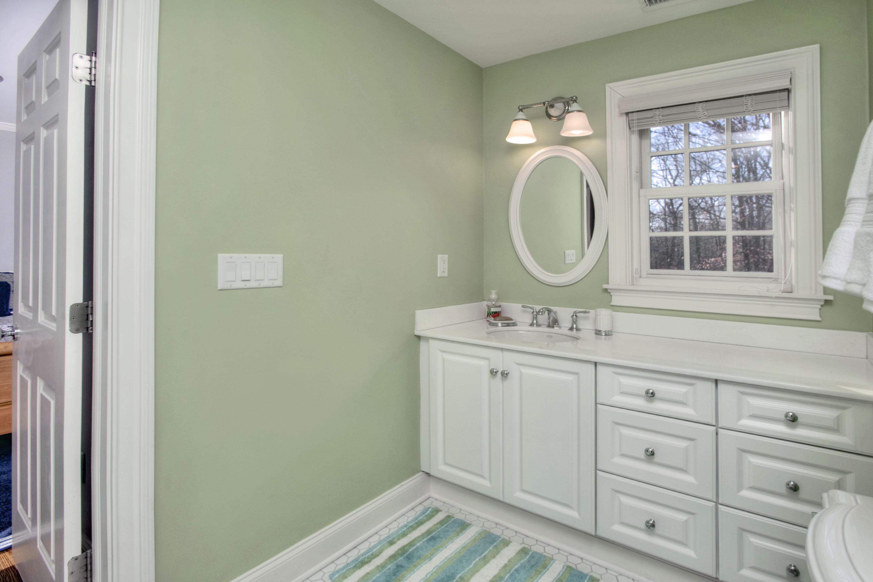 74 Journeys End Road New Canaan, CT 06840 - Photo 17 of 26 Jack n'Jill
