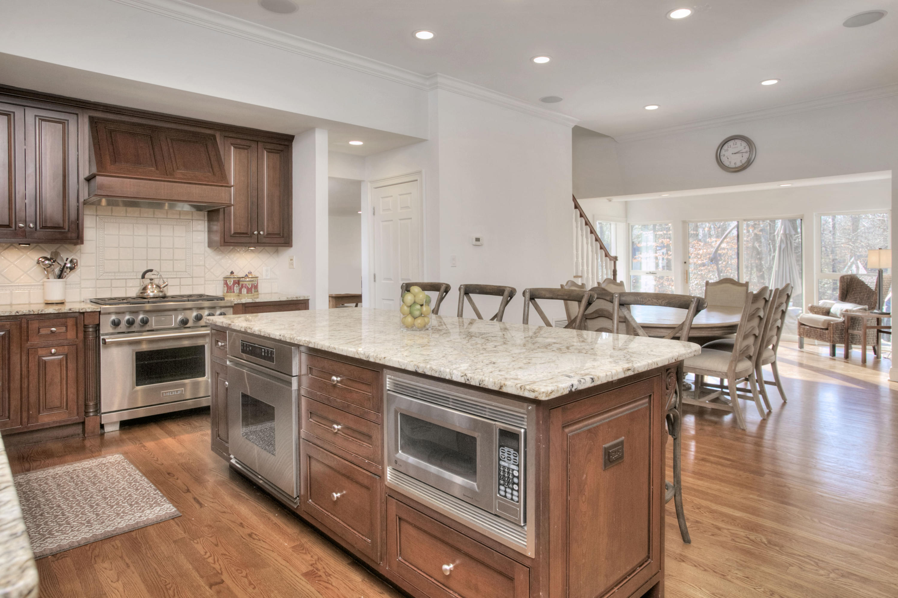 74 Journeys End Road New Canaan, CT 06840 - Photo 2 of 26 Kitchen