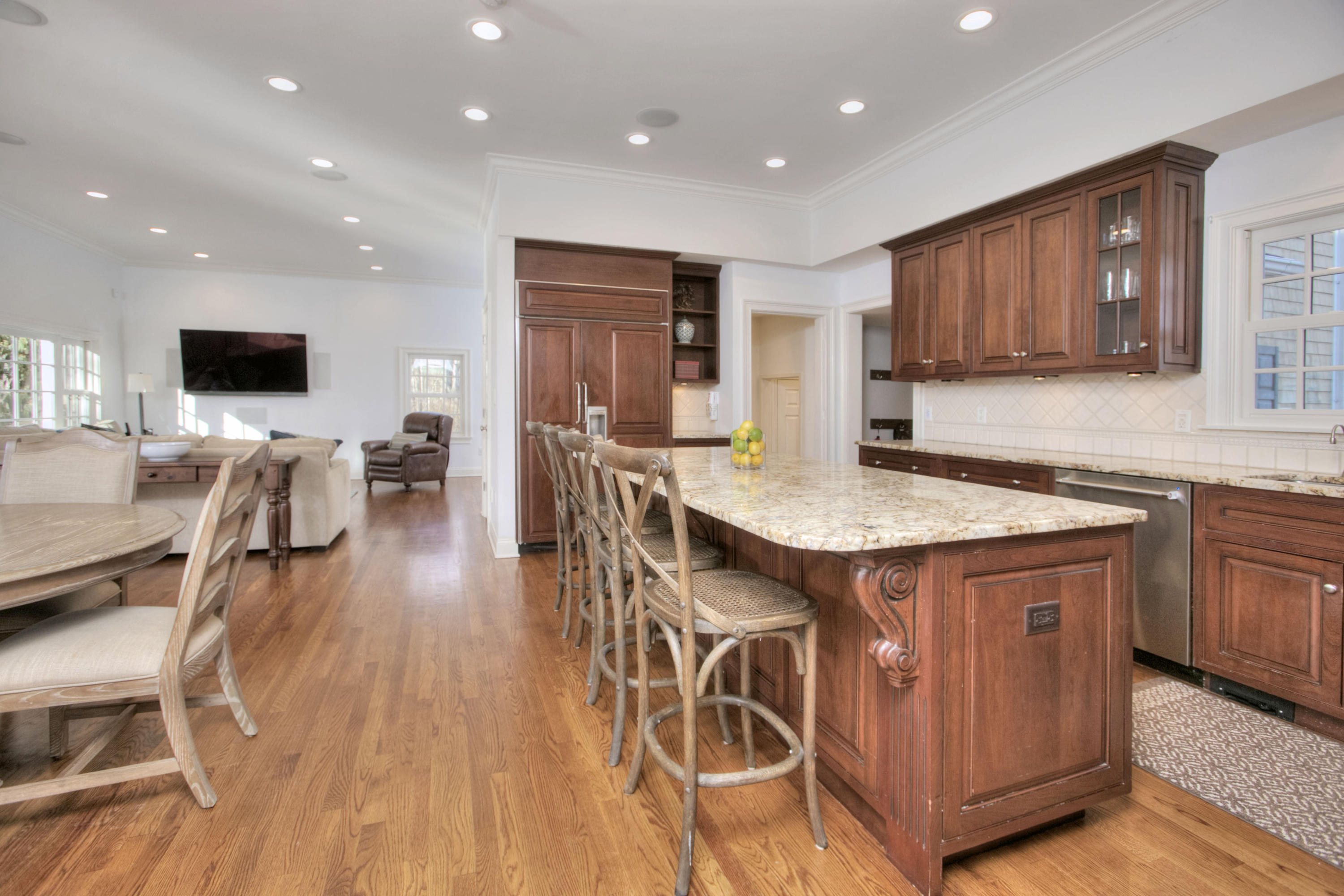 74 Journeys End Road New Canaan, CT 06840 - Photo 3 of 26 Kitchen