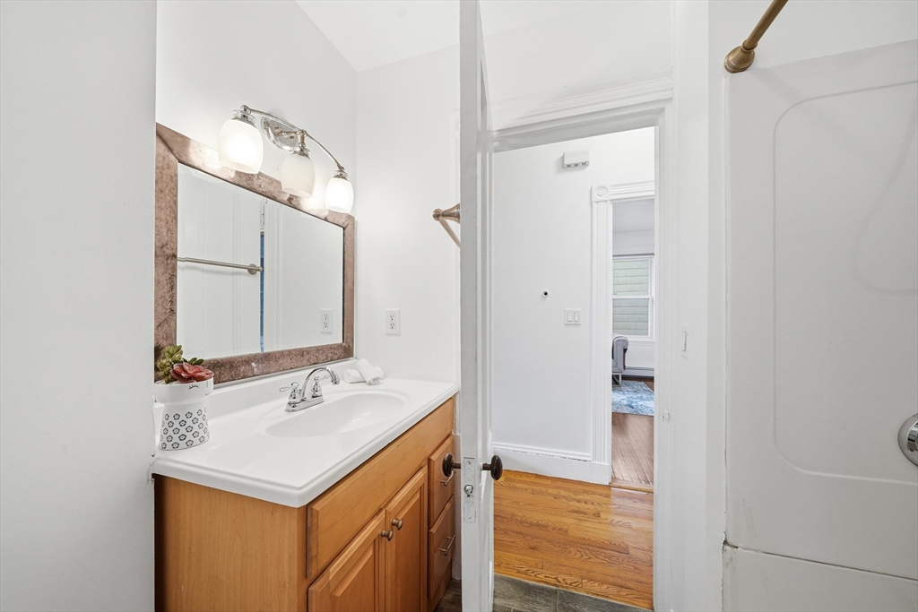 166 Chestnut Street, Unit 1 Brookline, MA 02445 - Photo 26 of 33