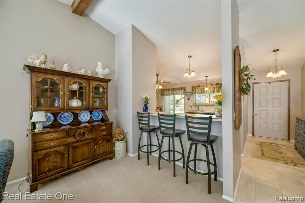 2229 Flanders Drive Rochester Hills, MI 48307 - Photo 6 of 34