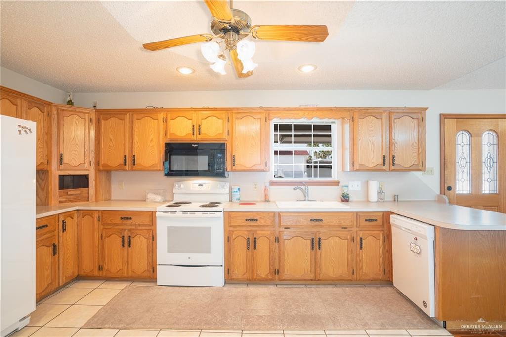 151 Tulip Street Mission, TX 78572 - Photo 12 of 20