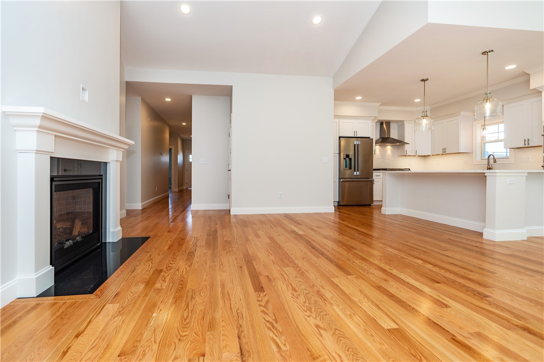 15 Hampton Road, Unit 20 Coventry, RI 02816 - Photo 8 of 25 Photos of similar model