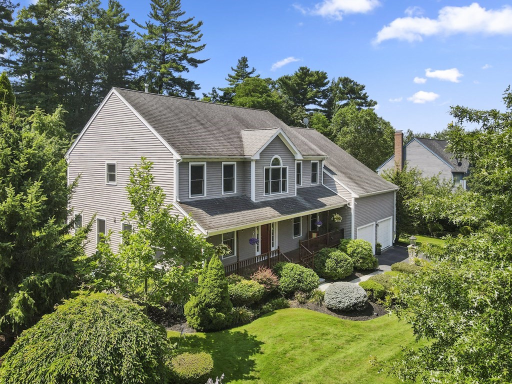 15 Sullivan Way Canton, MA 02021 - Photo 1 of 41 Gallery Image 1