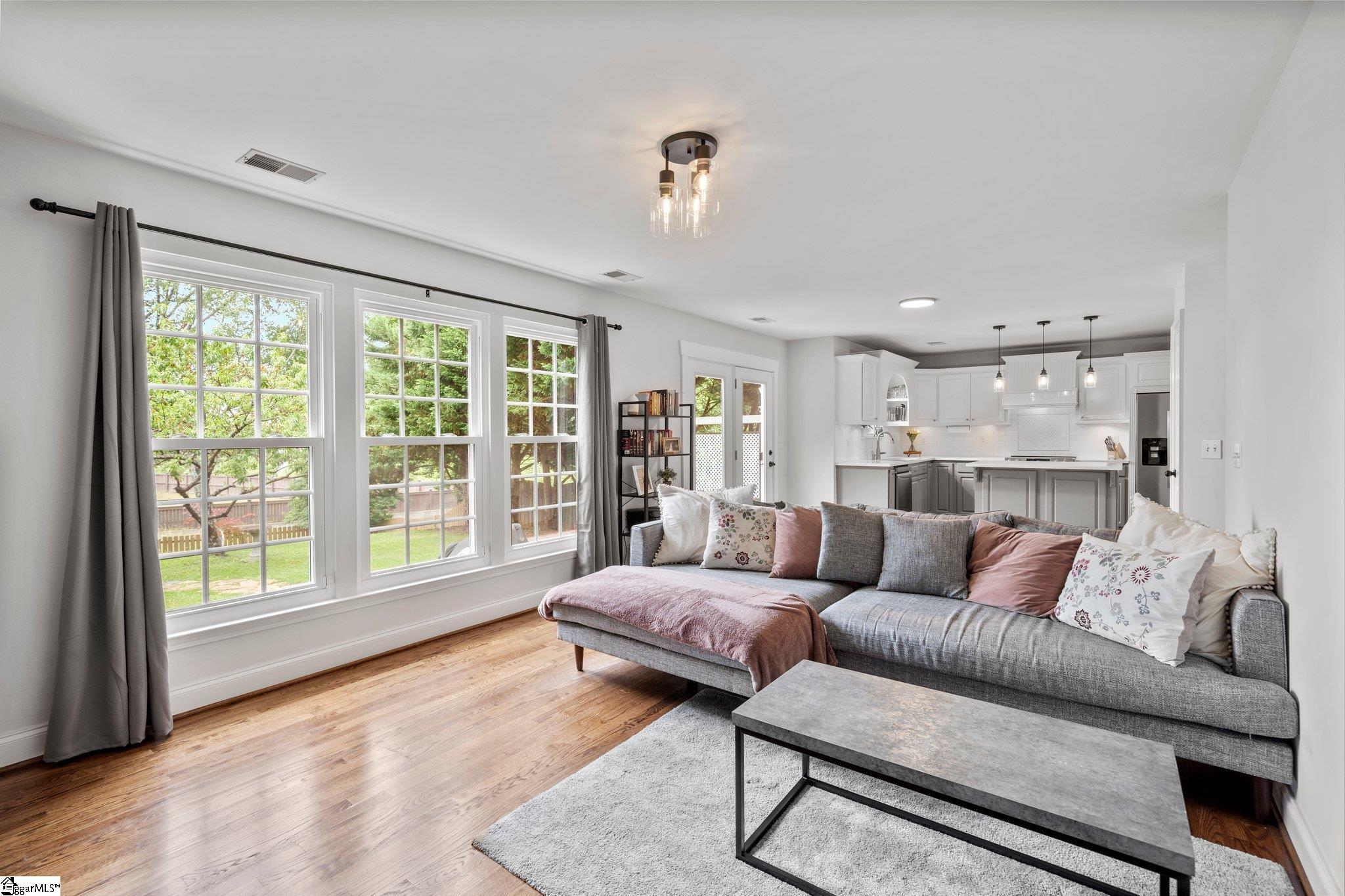 237 Highgate Circle Greer, SC 29650 - Photo 12 of 35 Gallery Image 12