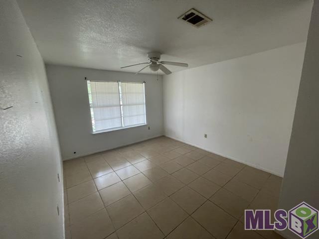 2266 Anne Marie Drive, Unit 2 Baton Rouge, LA 70820 - Photo 3 of 26