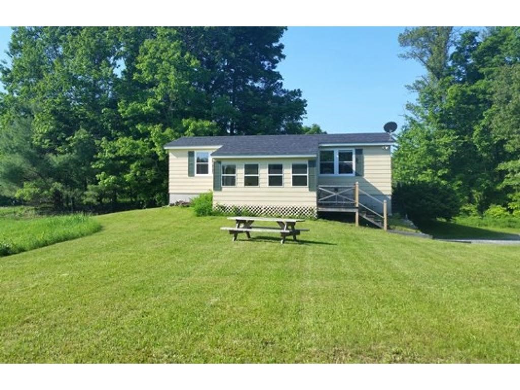 17 Old Sutton Road Bradford, NH 03221 - Photo 1 of 16 Gallery Image 1