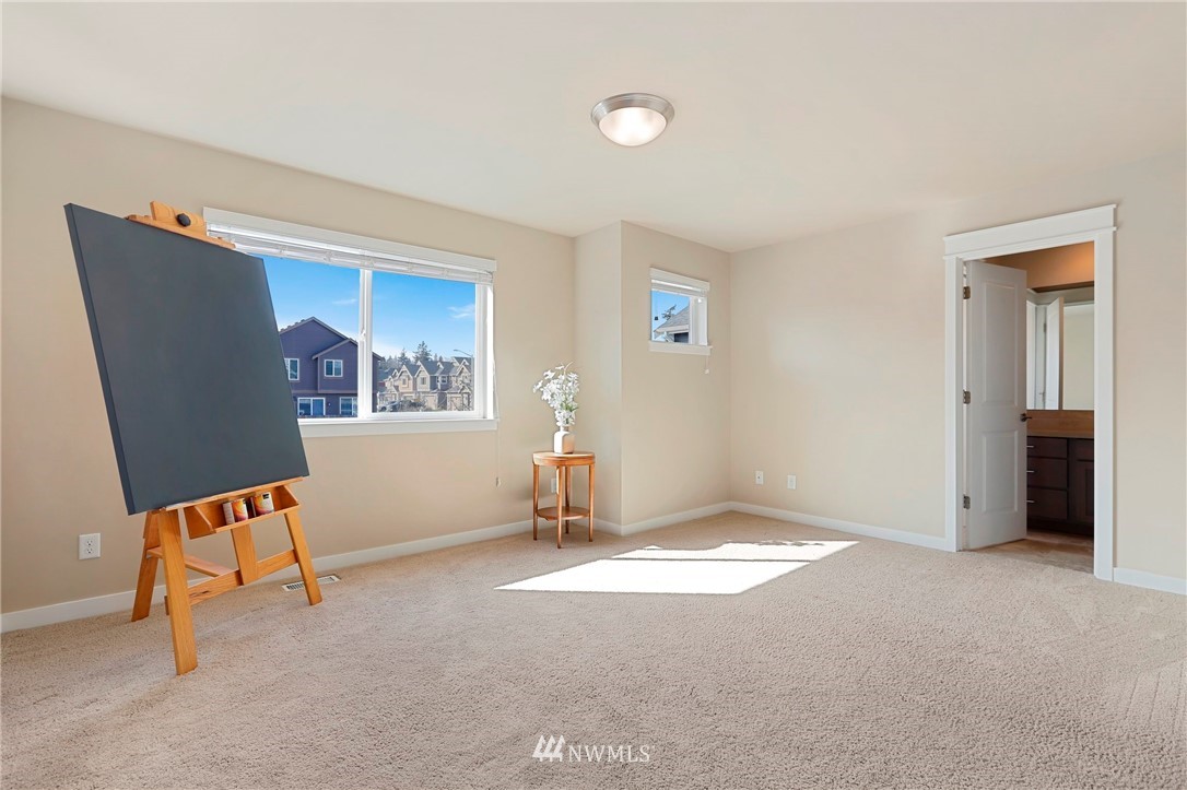 20631 Meridian Avenue South Lynnwood, WA 98036 - Photo 24 of 33