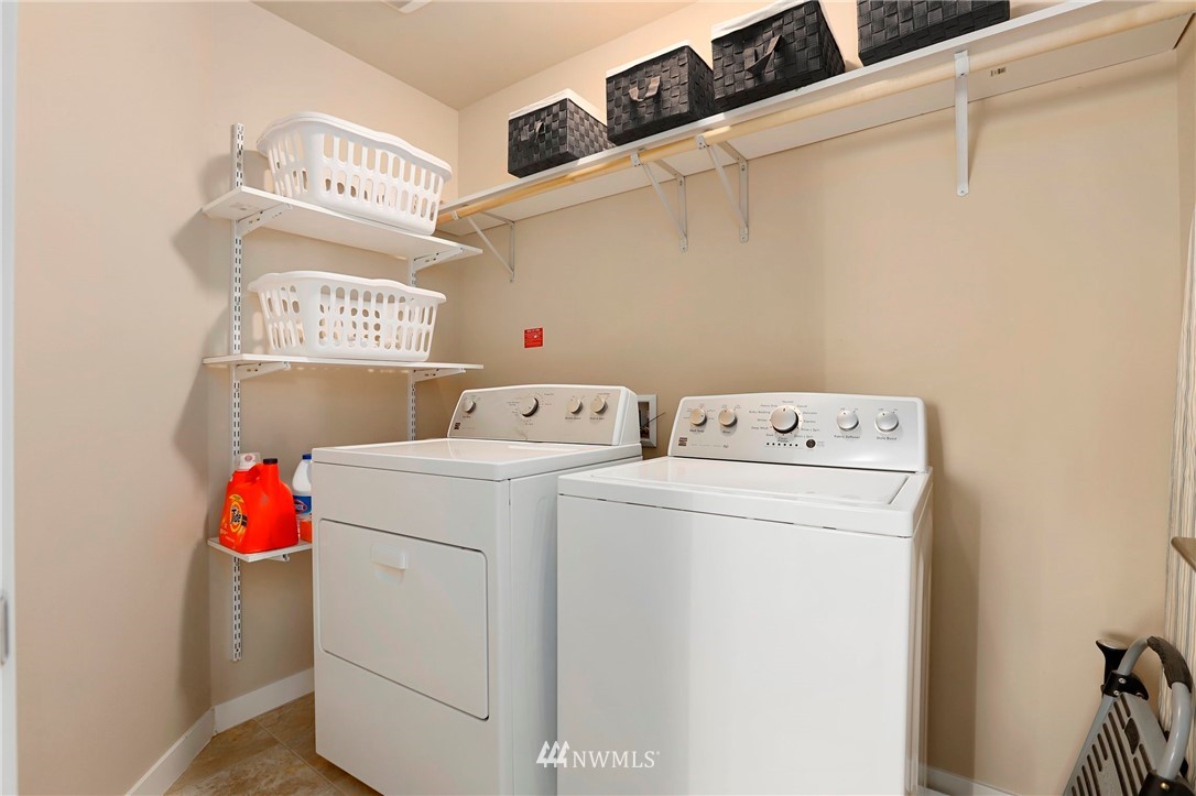 20631 Meridian Avenue South Lynnwood, WA 98036 - Photo 26 of 33