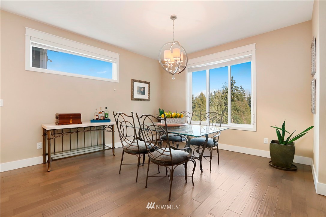 20631 Meridian Avenue South Lynnwood, WA 98036 - Photo 7 of 33