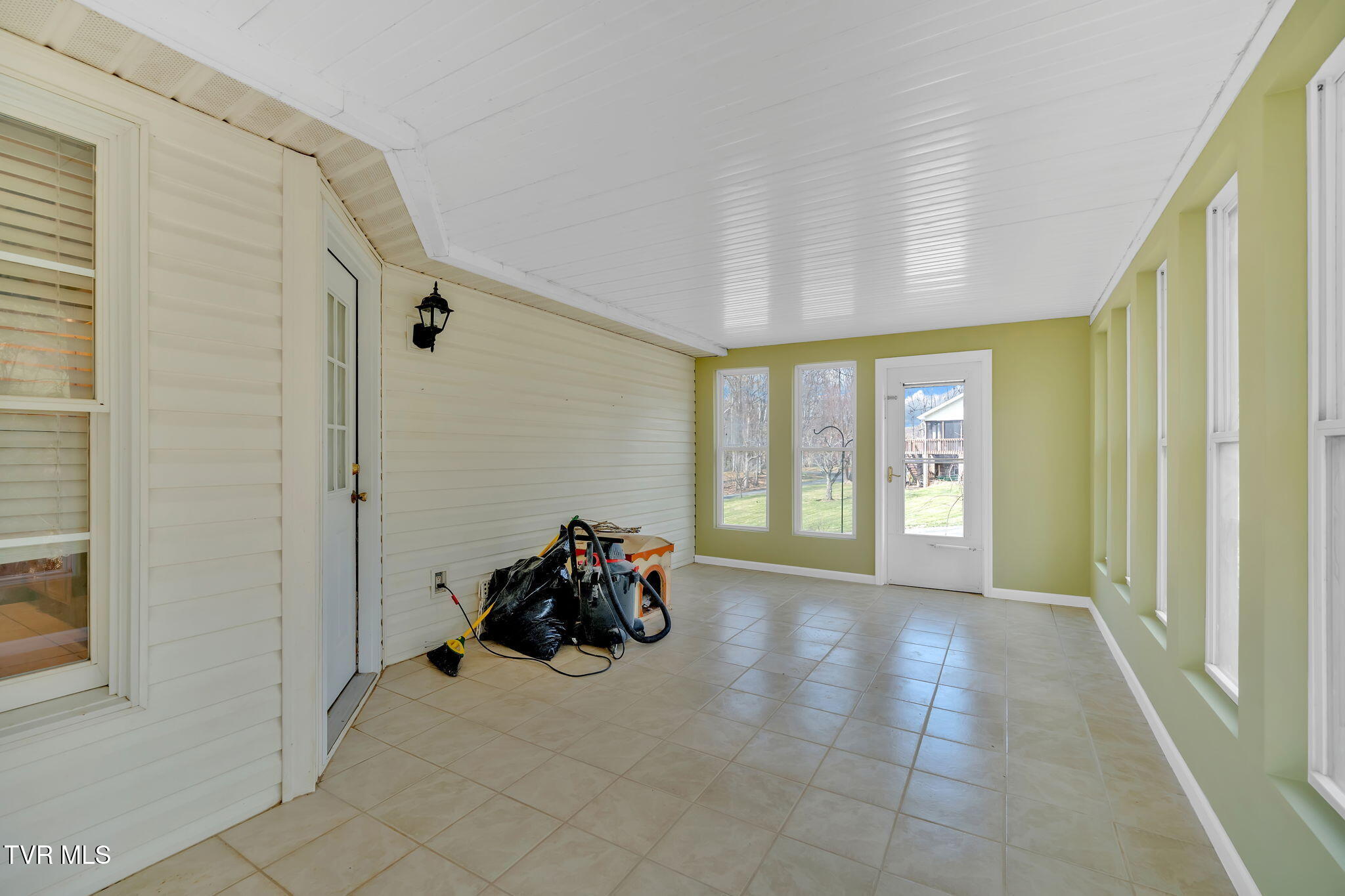 163 Springbrook Road Unicoi, TN 37692 - Photo 33 of 51 33-web-or-mls-DSC06411