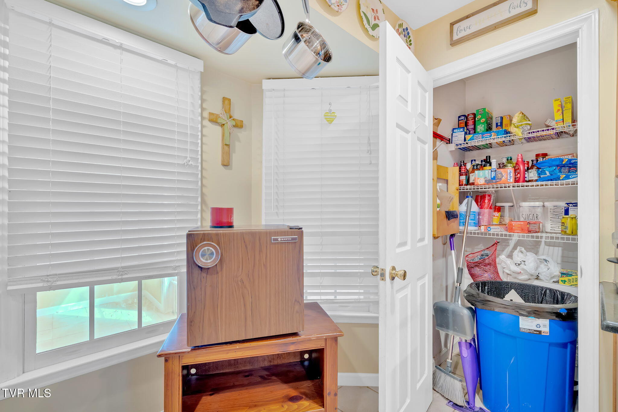 163 Springbrook Road Unicoi, TN 37692 - Photo 44 of 51 44-web-or-mls-DSC06447