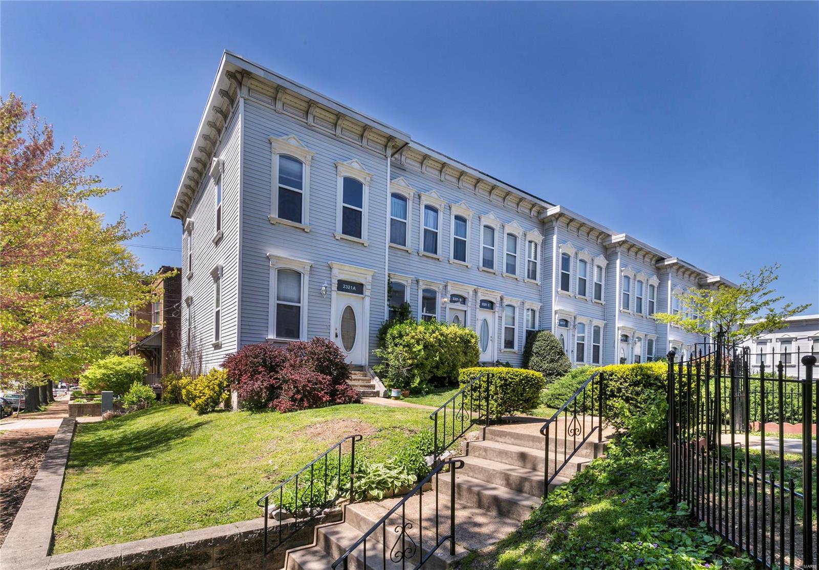 2321 Rutger, Unit B St. Louis, MO 63104 - Photo 1 of 26