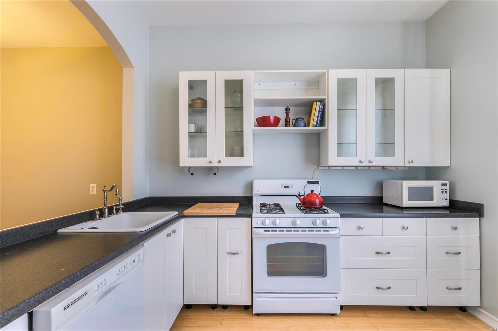 2321 Rutger, Unit B St. Louis, MO 63104 - Photo 11 of 26