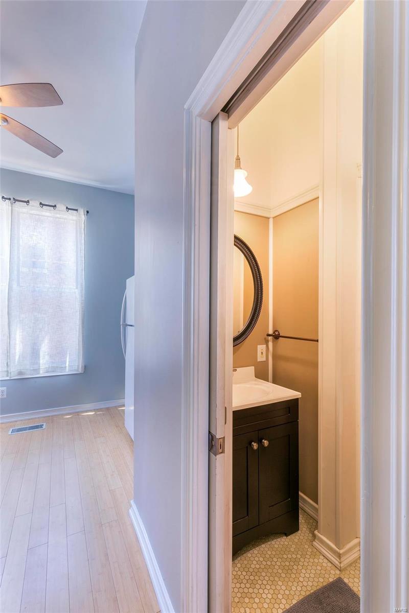 2321 Rutger, Unit B St. Louis, MO 63104 - Photo 17 of 26