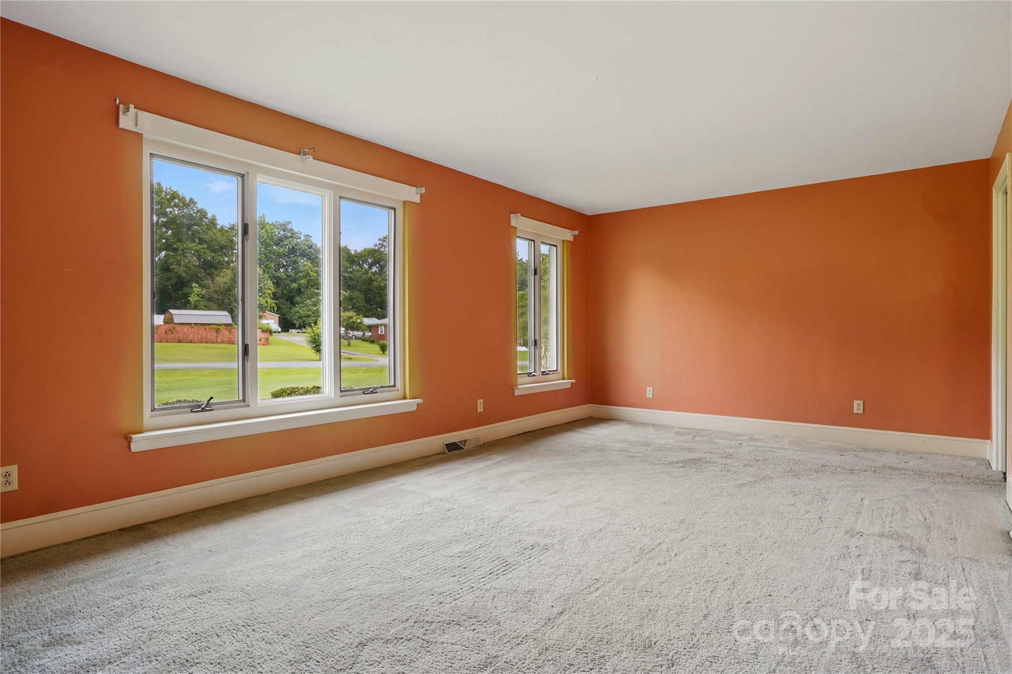 6900 Ridge Ln Road Charlotte, NC 28262 - Photo 10 of 41 Gallery Image 10
