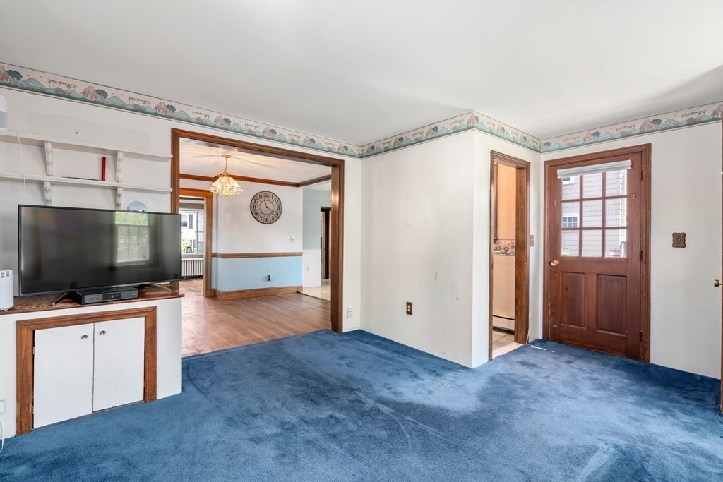 10 Bangor Road Boston, MA 02132 - Photo 11 of 21 Gallery Image 11
