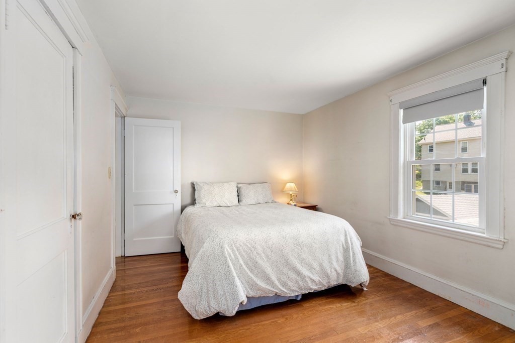 10 Bangor Road Boston, MA 02132 - Photo 16 of 21 Gallery Image 16