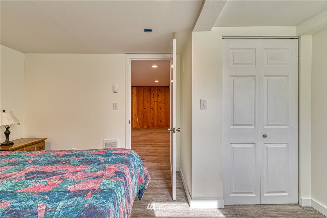 4255 Stohlton Road Southeast Port Orchard, WA 98366 - Photo 29 of 35 Gallery Image 29