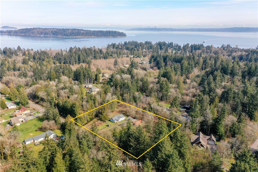 4255 Stohlton Road Southeast Port Orchard, WA 98366 - Photo 35 of 35 Gallery Image 35