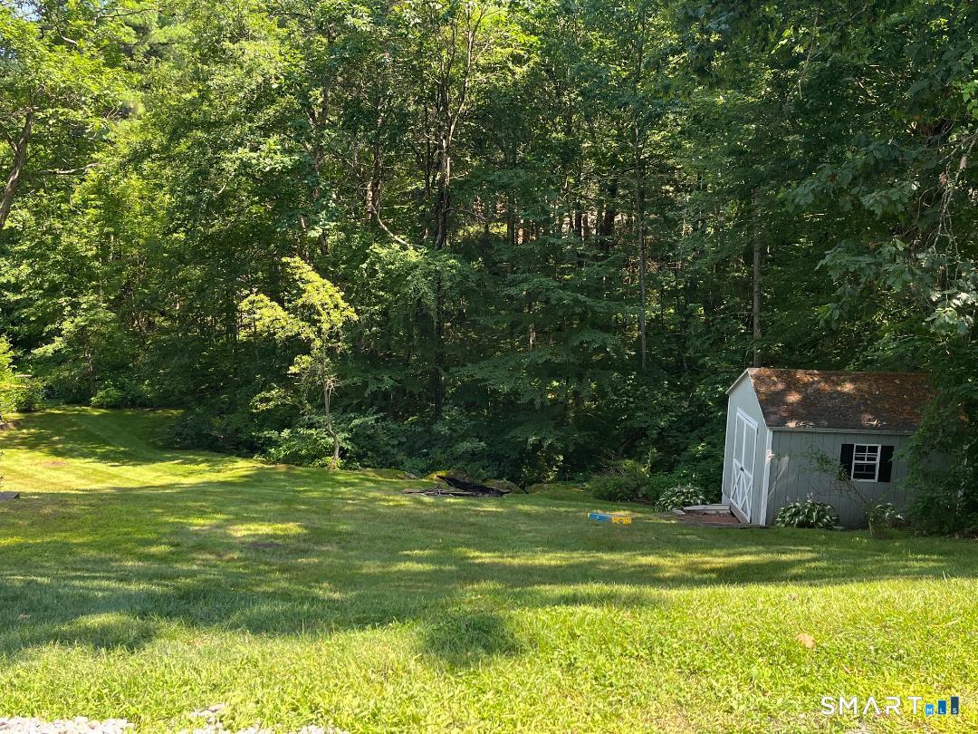 91 White Road Ellington, CT 06029 - Photo 22 of 27