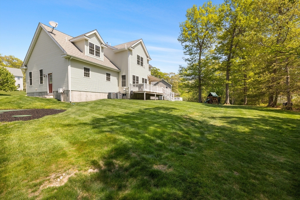 243 Cottrell Road Tiverton, RI 02878 - Photo 34 of 42 Gallery Image 34