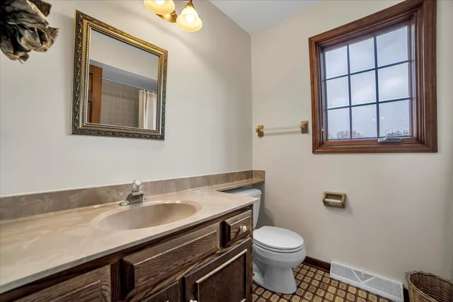 $725,000 | 1-s221 North Flanders Lane, Winfield, IL 60190