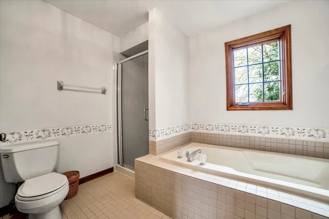 $725,000 | 1-s221 North Flanders Lane, Winfield, IL 60190