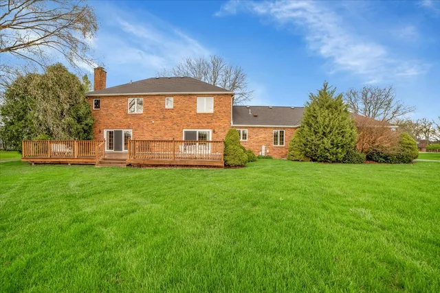 $725,000 | 1-s221 North Flanders Lane, Winfield, IL 60190