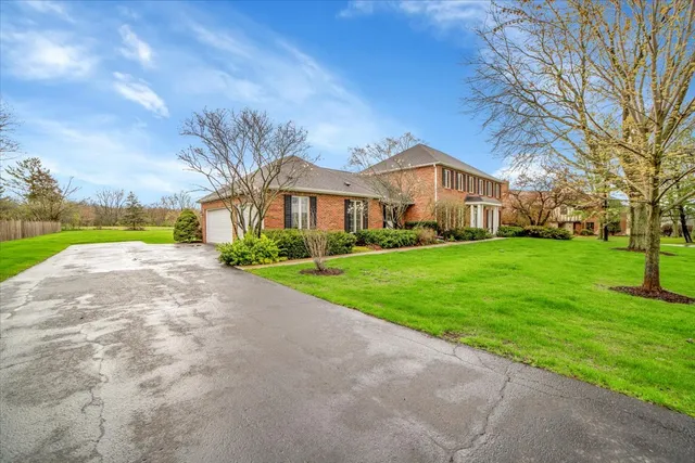 $725,000 | 1-s221 North Flanders Lane, Winfield, IL 60190