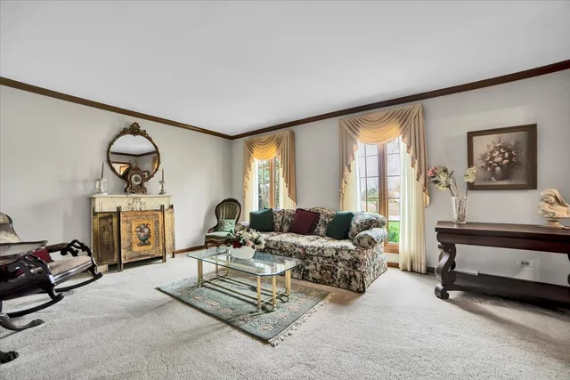 $725,000 | 1-s221 North Flanders Lane, Winfield, IL 60190