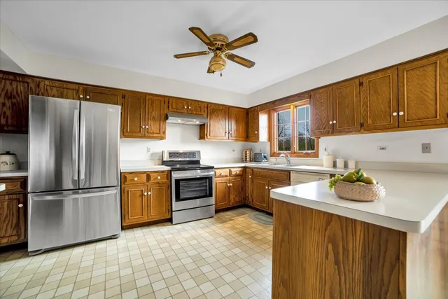 $725,000 | 1-s221 North Flanders Lane, Winfield, IL 60190