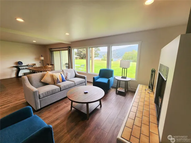 $1 | 1 Lodge 622-c Manson Wa 98831, Manson, WA 98831