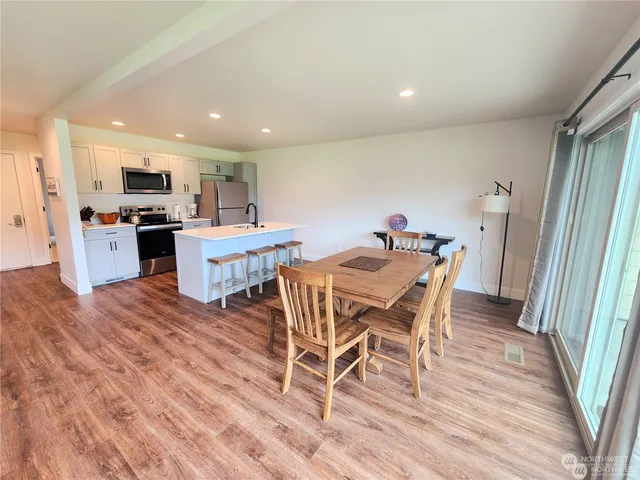 $1 | 1 Lodge 622-c Manson Wa 98831, Manson, WA 98831