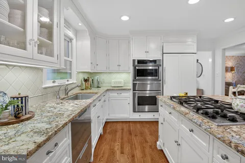 $1,785,000 | 10206 Kensington Parkway, Kensington, MD 20895