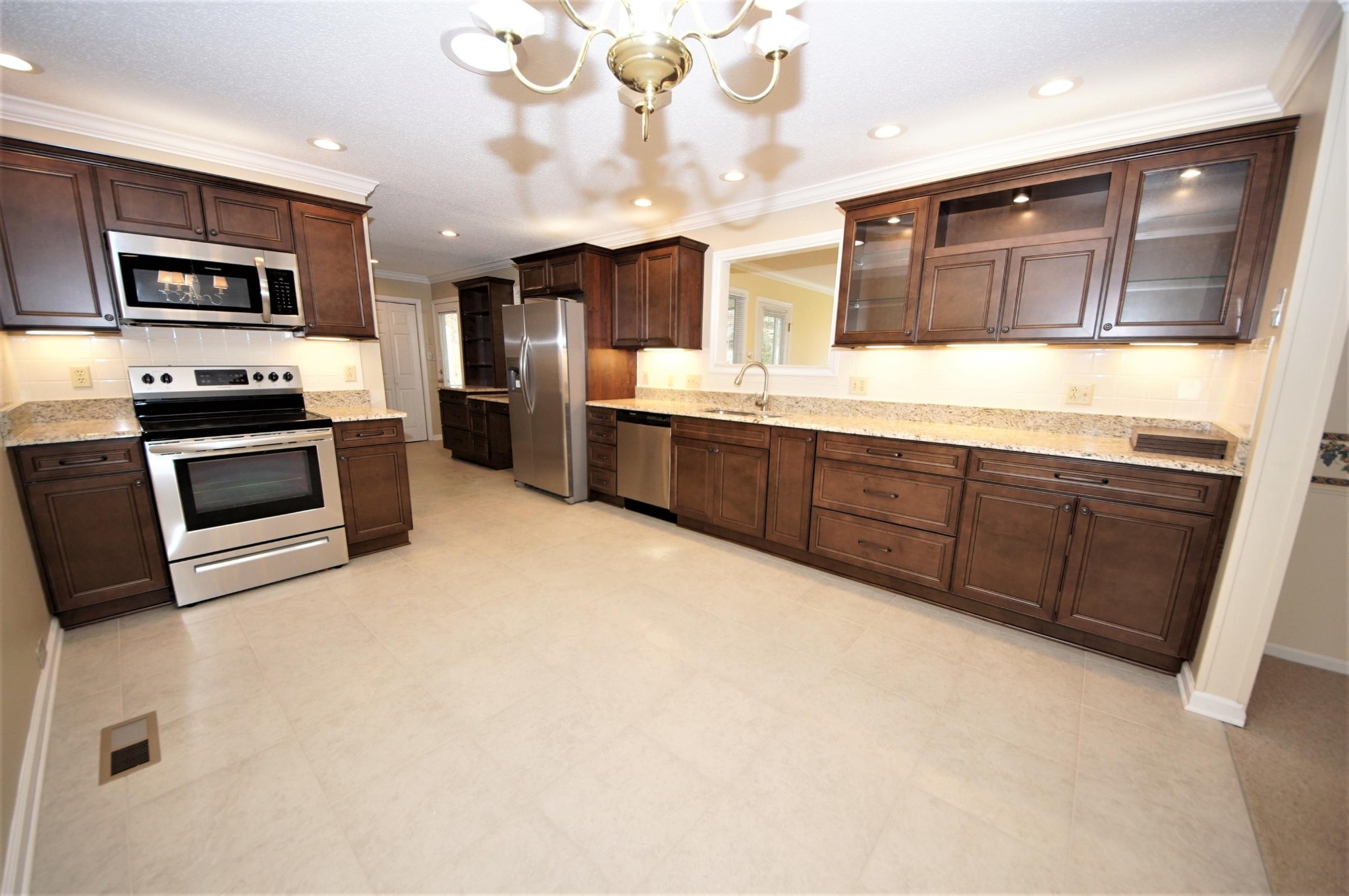 1628 Colonade Road Knoxville, TN 37922 - Photo 5 of 17 Gallery Image 5